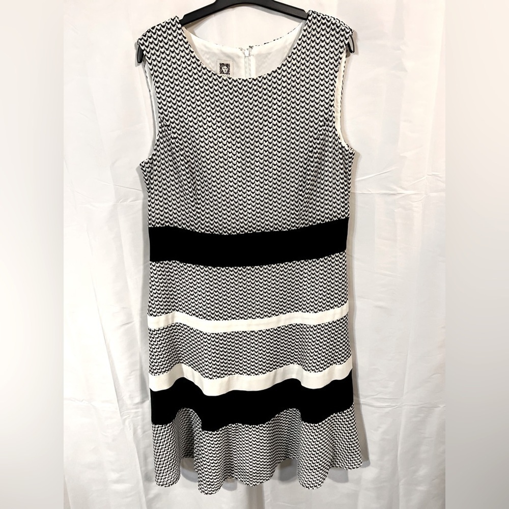 Anne Klein gray and black size 16 sleeveless sheath midi dress, houndstooth